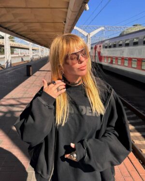 Anastasiya Stotskaya Instagram - 🚊