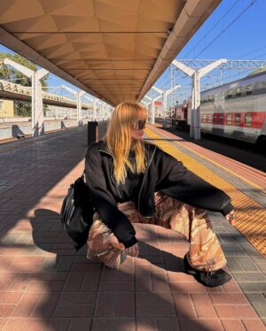 Anastasiya Stotskaya Instagram - 🚊