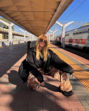 Anastasiya Stotskaya Instagram - 🚊