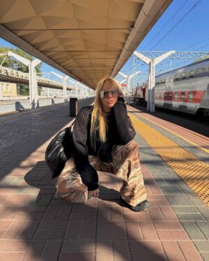 Anastasiya Stotskaya Instagram - 🚊