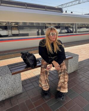 Anastasiya Stotskaya Instagram - 🚊