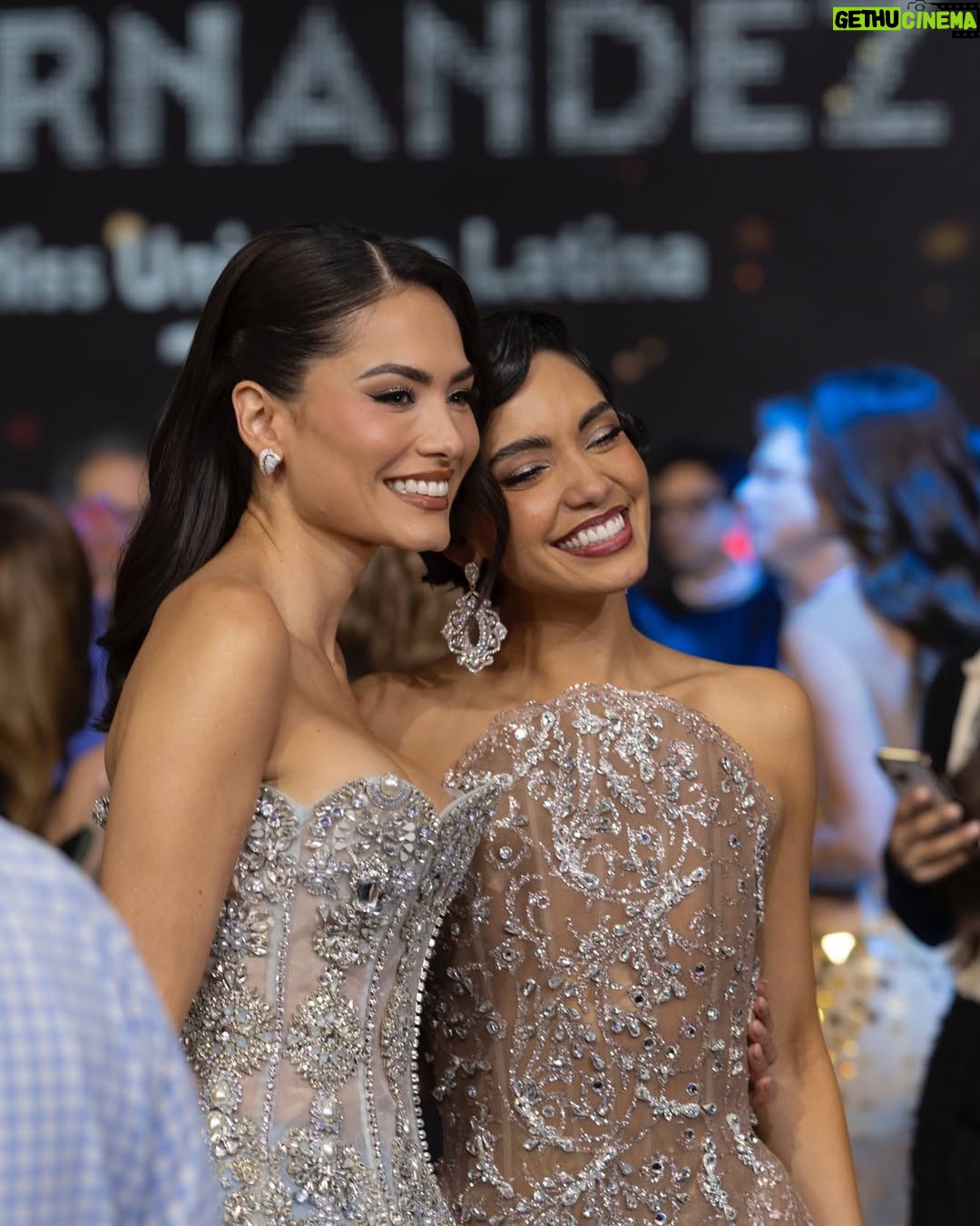 Andrea Meza - 41.3K Likes - Nuestra primera Miss Universe Latina ✨ ¡Felicidades, @yamilexhdz, por este triunfo tan merecido! Qué emoción verte brillar, reina 🙌🏼
Me siento profundamente orgullosa de cada una de ustedes. Todas brillaron con su luz única en ese escenario.
Las quiero mucho, amé compartir esta experiencia a su lado y estoy segura de que cosas hermosas están por venir para cada una (¡y para todas nosotras!).