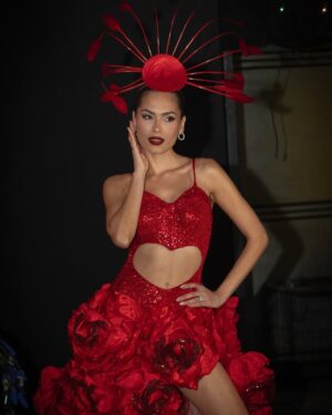Andrea Meza Instagram - Reina de corazones ♥️ Momentos del opening de anoche en Miss Universe latina 🔥
¿Qué les pareció?
📸 @oko.lg @mmolnarr