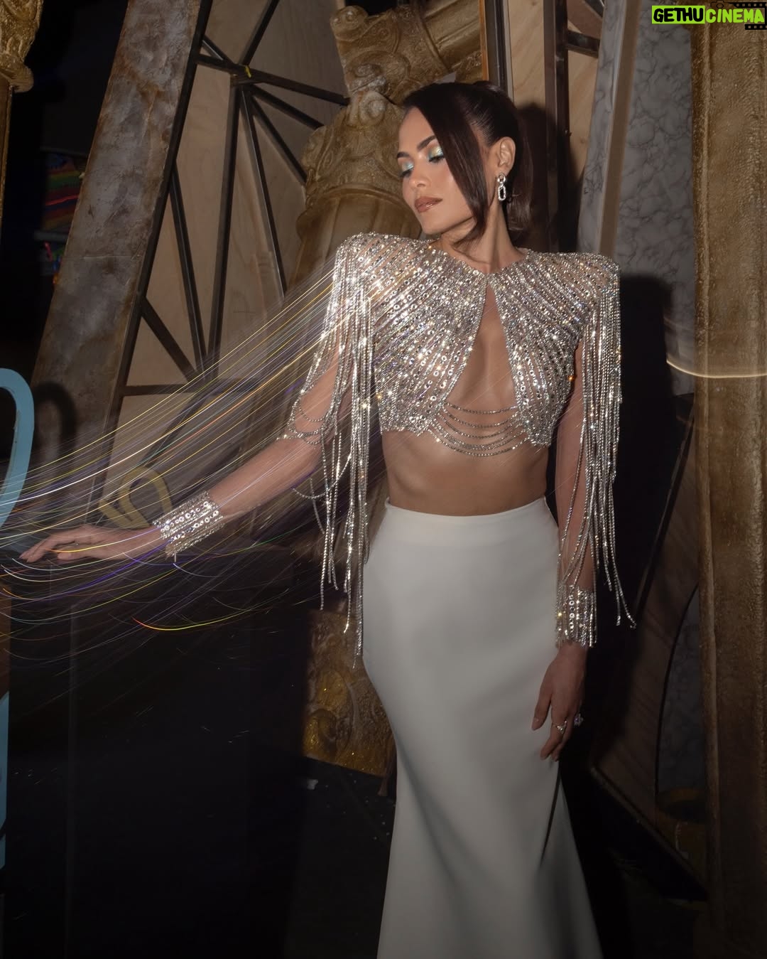 Andrea Meza - 38.5K Likes - When the look speaks louder than words… just let it 💎 

📸 @oko.lg @mmolnarr 
Styling @readingp | assistant @alfredo__bautistapaez 
Dress @suzelletaveras 
H&M @lablancmakeup