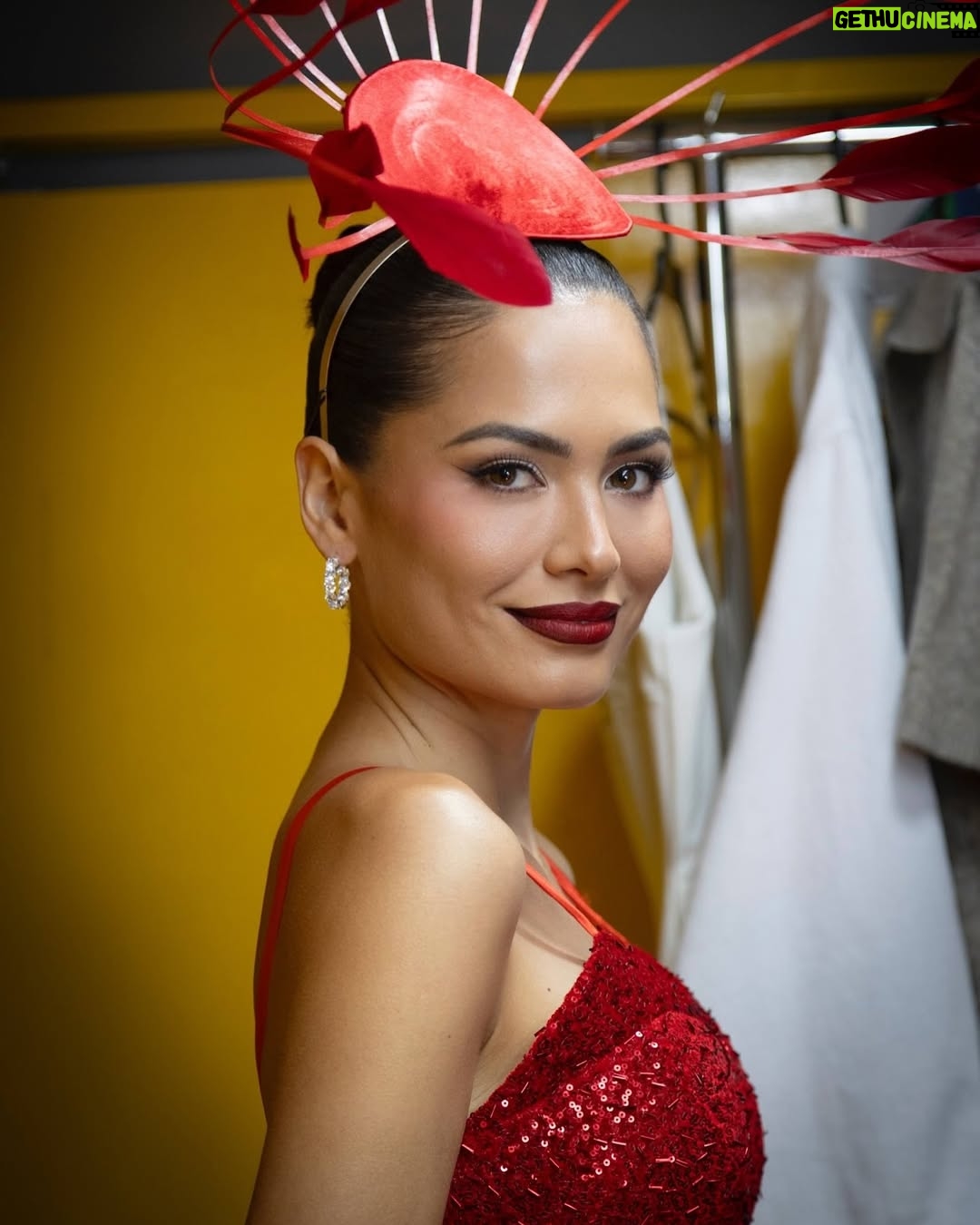 Andrea Meza - 40.8K Likes - Reina de corazones ♥️ Momentos del opening de anoche en Miss Universe latina 🔥 
¿Qué les pareció?

📸 @oko.lg @mmolnarr