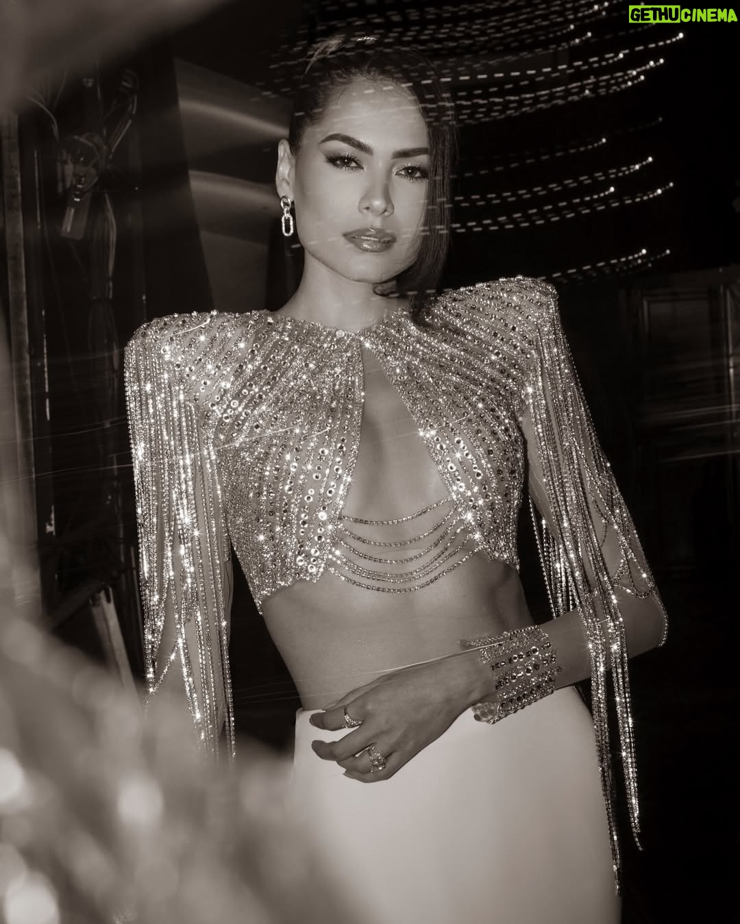 Andrea Meza - 38.5K Likes - When the look speaks louder than words… just let it 💎 

📸 @oko.lg @mmolnarr 
Styling @readingp | assistant @alfredo__bautistapaez 
Dress @suzelletaveras 
H&M @lablancmakeup