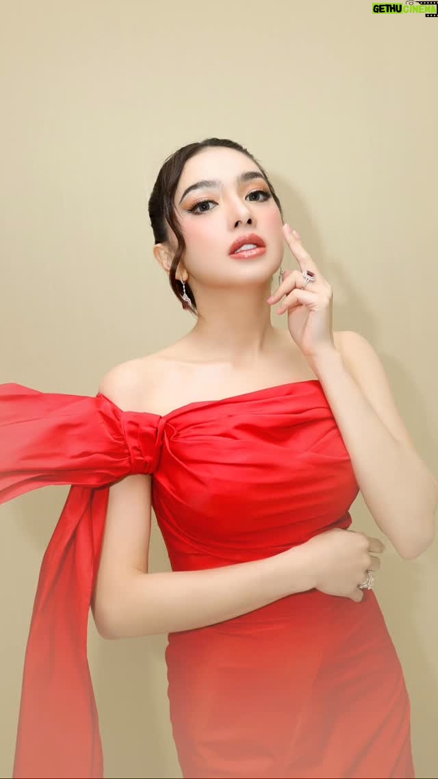 Angel Karamoy - 2.1K Likes - ANGEL KARAMOY - AK
@realangelkaramoy 
#angelkaramoy