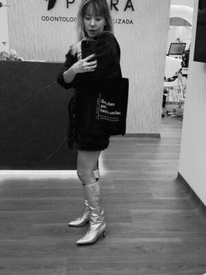 Angélica Blandón Instagram - No tengo el mapa, pero tengo el ritmo.