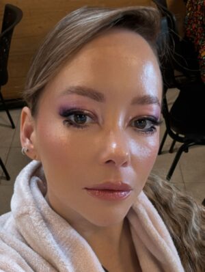 Angélica Blandón Instagram - No tengo el mapa, pero tengo el ritmo.