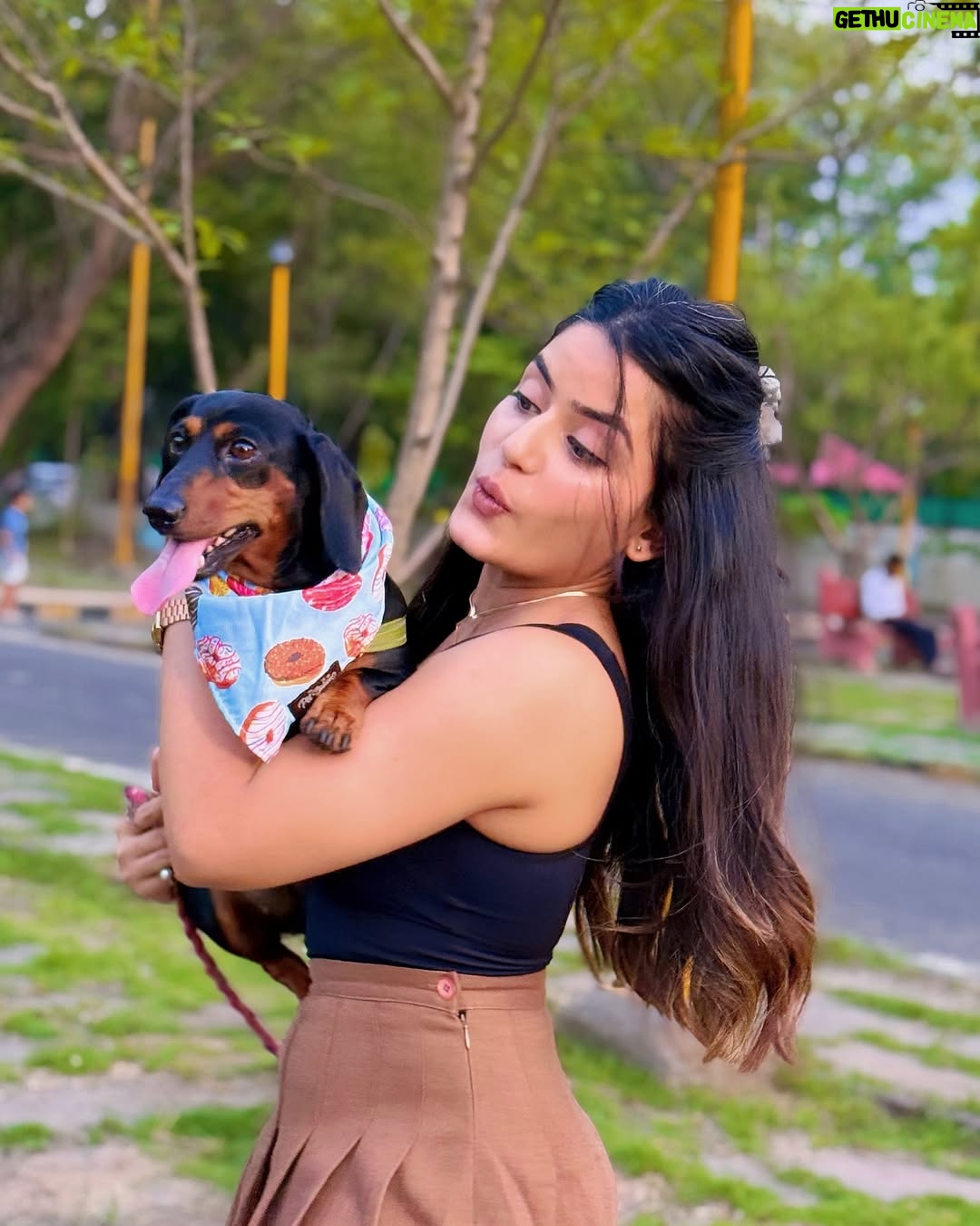 Anjali Jain - 3 Likes - Pretty lil baby😍
.
.
#explore #trending #crazy_anji