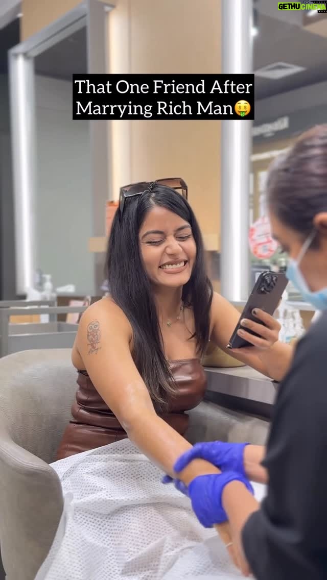 Anjali Jain - 4.7K Likes - When you marry a Rich Man😎🤪
Use CouponCode - ANJALI40
.
.
#relatable #explore #trending #crazy_anji #enrich