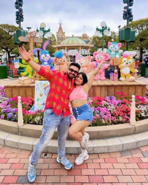 Anjali Jain Instagram - Tick Tick BoOm💥 
One item OFF the Bucket List 😍🎊 @crazy_anji it’s beginning
LOVE💖
#explore #fyp #disneyland #couple #akki_anji #love