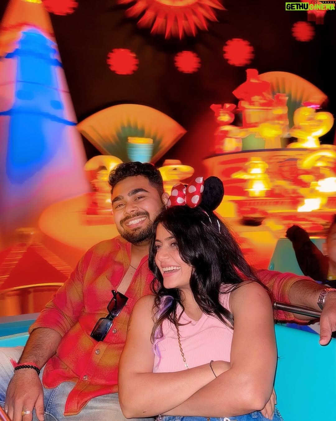 Anjali Jain - 5.7K Likes - Tick Tick BoOm💥 
One item OFF the Bucket List 😍🎊 @crazy_anji it’s beginning
LOVE💖
#explore #fyp #disneyland #couple #akki_anji #love