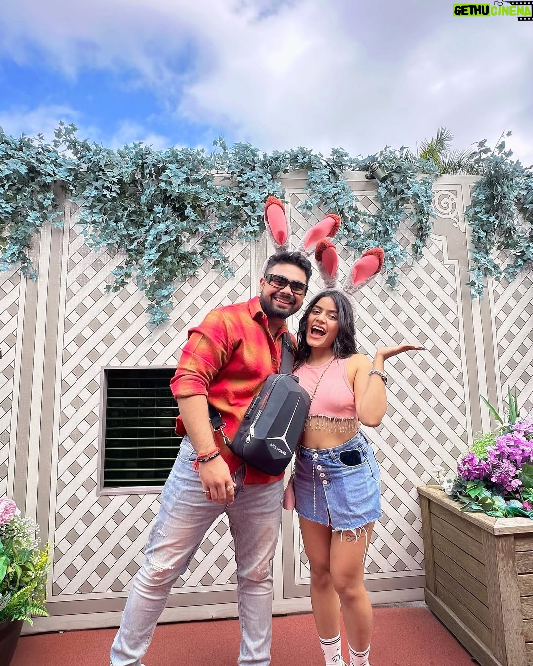 Anjali Jain - 5.7K Likes - Tick Tick BoOm💥 
One item OFF the Bucket List 😍🎊 @crazy_anji it’s beginning
LOVE💖
#explore #fyp #disneyland #couple #akki_anji #love