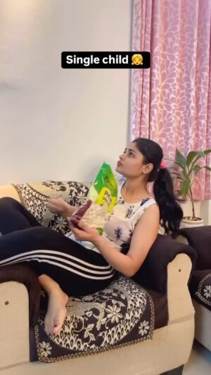 Anjali Kanwer Rajput Instagram - bahut savdhani bartani padati hai💁♀️ #anjalikanwer #explore #relatable #brothersister #brothersistercomedy