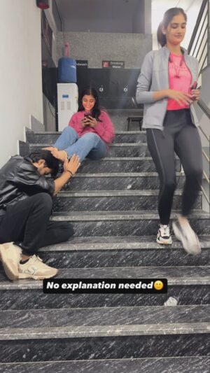 Anjali Kanwer Rajput Instagram - Bahen , ab itna to kar hi sakti hai na tu?🥲
#shivamsingh #explore #anjalikanwer