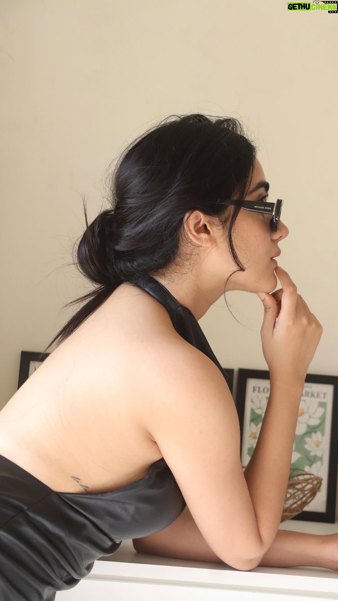 Anjali Krishna - 7.8K Likes - unbothered, as always

/

Shot by @tapasyachhibber 💕