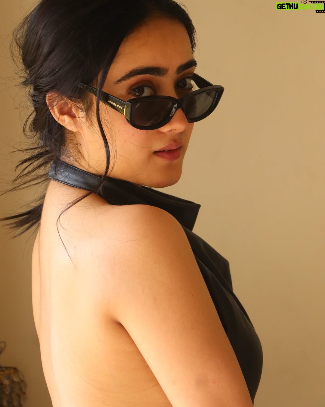 Anjali Krishna - 3.9K Likes - am I the missing piece? @michaelkors ✨