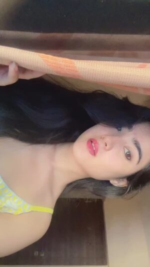 Anjali Krishna Instagram - felt cute might delete later 👀✨