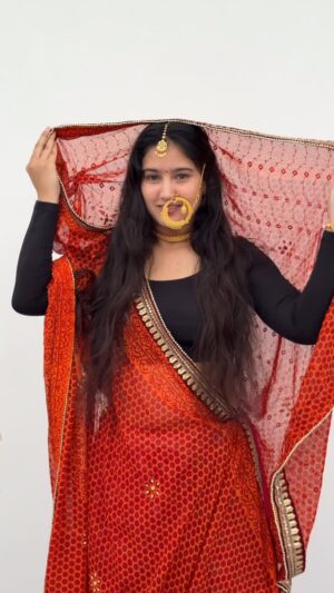 Anjali Sajwan Instagram - Mai Baan Pahadi😌💐
.
.
.
.
.
.
.
.
.
.
.
#fyp #fashion #transition #garhwali #byoli #pahadi #uttrakhandi #kumaon #kumauni #viral