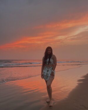 Anjali Sajwan Instagram - Painted skies, endless vibes🌅☀️⛱️
.
.
.
.
.
.
.
.
.
.
.
.
.
.
.
.
.
.
.
.
.
.
.
.
.
.
.
.
.
.
.
.
.
.
#goabeach #goa #sunset #sunsetonthebeach #goavibes #goadiaries #beachwear #bagabeach #ootd #outfitoftheday #grwm #sunset_pics #pahadan #fyp #fypシ #explore #transition #uttarakhand #delhi #delhigirls #delhivibes #delhidiaries #goatrip #picoftheday