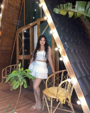 Anjali Sajwan Instagram - Just me and my white dress✨
.
.
.
.
.
.
.
.
#explore #fashion #ootd