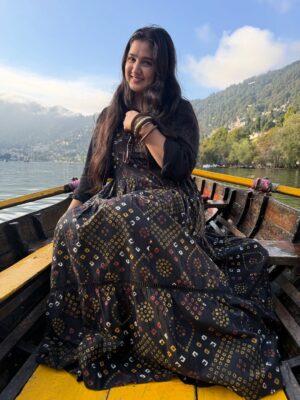 Anjali Sajwan Instagram - Pahad ki shanti💫❄️
.
.
.
.
.
.
.
.
.
.
.
.
.
#fyp #foryoupage #trending #ootdfashion #ootd #outfits #picooftheday #nainital #kashmir #uttarakhand #pahad #fashioninspo #fashion #viral #mountains