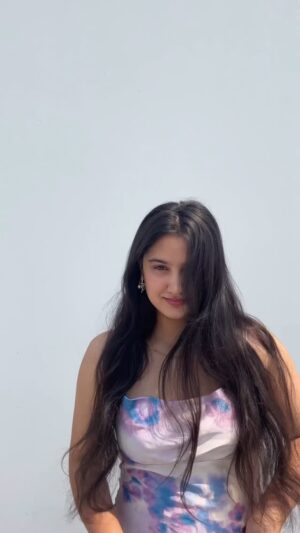 Anjali Sajwan Instagram - Fit check🌸✨
Not a smooth transition but I tried🥲
.
.
.
.
.
.
.
.
.
.
.
.
.
#transition #fashion #ootd #reel #explore