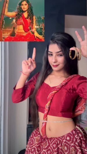 Anju Mor Instagram - Let’s create her look🙈
.
.
#anjumor #viral #anjumordance