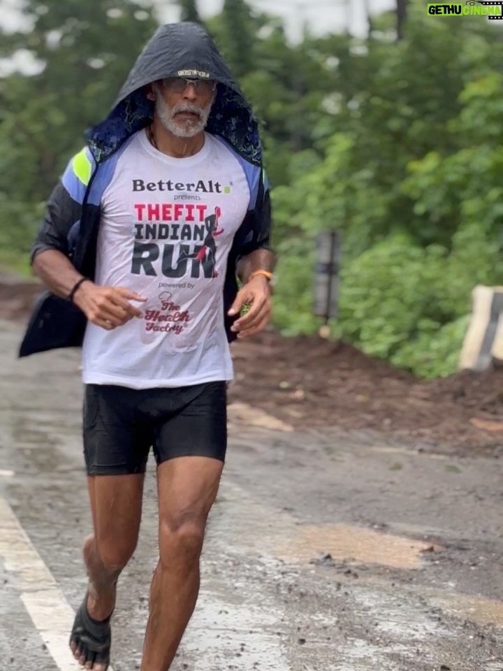 Ankita Konwar - 27K Likes - Day 2&3 just hills, hills, hills 😬 ghat pe ghat, ghat pe ghat, to paraphrase an old dialogue 😜 90km cycling and 20km running for 3 consecutive days so far, feels amazing !! Lots of  pushups for selfies .. meeting fitter Indians on the way 😀 people often ask me, Kyu karte ho itna, Marna hi toh hai - but I think if I haven’t explored the limits of the potential of mind and body at every age, I haven’t really lived or shown gratitude for the amazing gifts I have recieved from the almighty😀 #fitindianrun #mumbai2goa