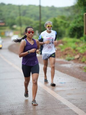 Ankita Konwar Instagram - Day 2&3 just hills, hills, hills 😬 ghat pe ghat, ghat pe ghat, to paraphrase an old dialogue 😜 90km cycling and 20km running for 3 consecutive days so far, feels amazing !! Lots of  pushups for selfies .. meeting fitter Indians on the way 😀 people often ask me, Kyu karte ho itna, Marna hi toh hai - but I think if I haven’t explored the limits of the potential of mind and body at every age, I haven’t really lived or shown gratitude for the amazing gifts I have recieved from the almighty😀 #fitindianrun #mumbai2goa