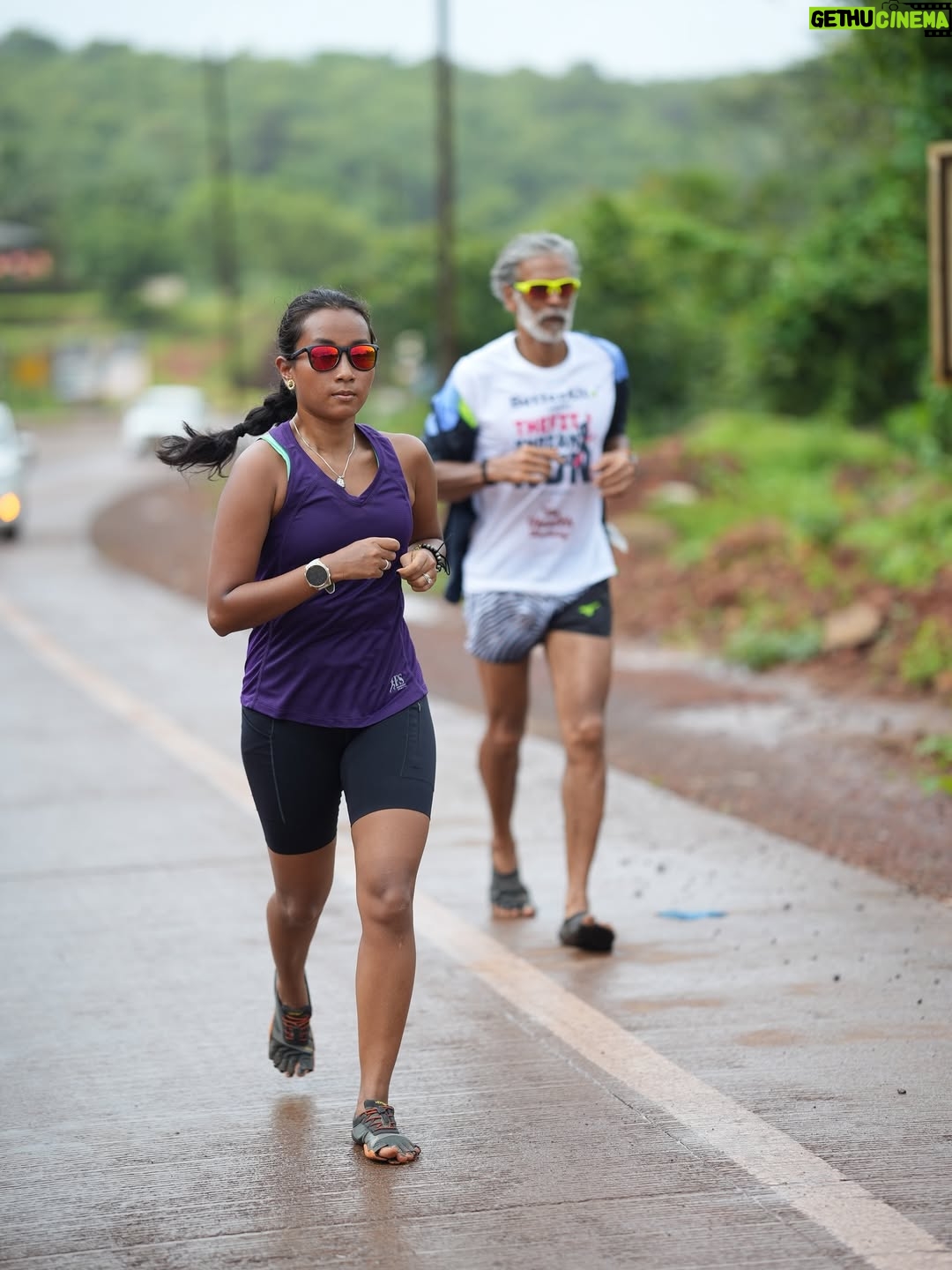 Ankita Konwar - 27K Likes - Day 2&3 just hills, hills, hills 😬 ghat pe ghat, ghat pe ghat, to paraphrase an old dialogue 😜 90km cycling and 20km running for 3 consecutive days so far, feels amazing !! Lots of  pushups for selfies .. meeting fitter Indians on the way 😀 people often ask me, Kyu karte ho itna, Marna hi toh hai - but I think if I haven’t explored the limits of the potential of mind and body at every age, I haven’t really lived or shown gratitude for the amazing gifts I have recieved from the almighty😀 #fitindianrun #mumbai2goa