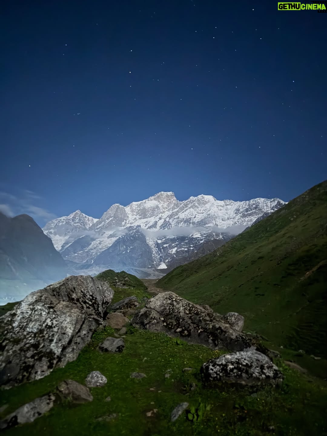 Ankita Konwar - 207.7K Likes - Trekked to Kedarnath from Chaumasi through Kham Bugyal over the 14000ft Hathni Col, what a beautiful journey 😀 
It was around 30kms to Kedarnath and we took 2 days to complete it!
The second day took us around 17 hrs through a steep climb and crossing ice and snow but the excitement of seeing Kedarnath temple at 1am in the morning took away all our tiredness !! Jai Shree Kedar ! Jai BholeNath ! Har Har Mahadev !!!!!!!!