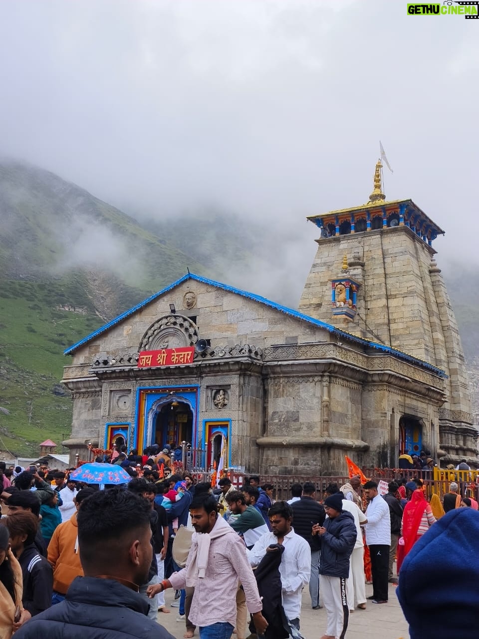 Ankita Konwar - 207.7K Likes - Trekked to Kedarnath from Chaumasi through Kham Bugyal over the 14000ft Hathni Col, what a beautiful journey 😀 
It was around 30kms to Kedarnath and we took 2 days to complete it!
The second day took us around 17 hrs through a steep climb and crossing ice and snow but the excitement of seeing Kedarnath temple at 1am in the morning took away all our tiredness !! Jai Shree Kedar ! Jai BholeNath ! Har Har Mahadev !!!!!!!!