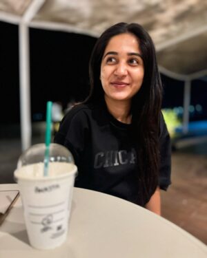 Ankita Raut Instagram - Mla tr mahit ch navt ..🫣me without makeup pn chan diste 🤩Bryapaiki..🤣😂😜
.
.
#ankitaraut #artist #love #selflove❤️ #marathimulgi❤️ #marathi #viral #instagram