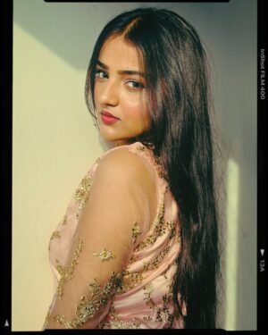 Annu Sood Instagram - 💌