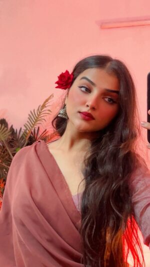 Annu Sood Instagram - 🌹
#explore #trending #viral #song #trendingreels #instagood