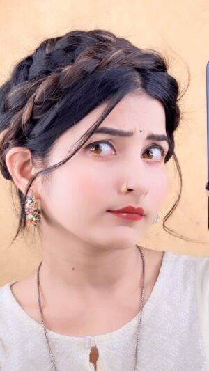 Annupriya Singh Instagram - Pyar kdke dekho n🥰
.
@cute_annupriya_singh 
.
#reels #lipsync #love #cuteannupriyasingh #reelitfeelit #instagood #foryou #explore #lipsync #duetwithme #duet