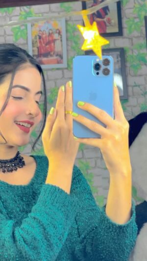 Annupriya Singh Instagram - Aise aye 🥺♥️
.
@cute_annupriya_singh 
.
#reels #lipsync #trendingreels #trendingsongs #trending #reelsvideo #love #cuteannupriyasingh #reelitfeelit #instagood #foryou #explore #lipsync #duetwithme #duet