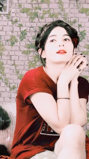 Annupriya Singh Instagram - 🌹
.
@cute_annupriya_singh 
.
#reels #pose #love #cuteannupriyasingh #reelitfeelit #instagood #foryou #explore #lipsync #duetwithme #duet