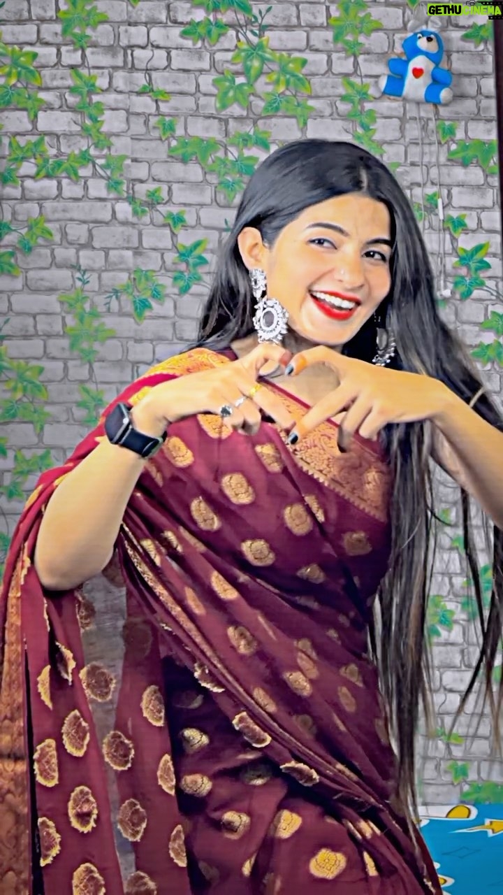 Annupriya Singh - 595.8K Likes - Pardesi babu🥰
.
@cute_annupriya_singh 
.
#lipsync #reels #reelitfeelit #reelsvideo #reelsdaily #reelitin #reelslove❤️ #reelkarofeelkaro #exploremore #cuteannupriyasingh