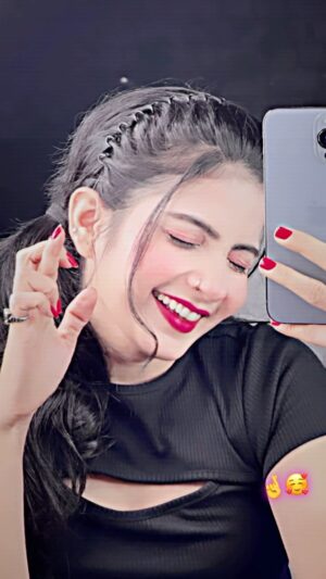 Annupriya Singh Instagram - Mention Your Dost🥹❤️
.
@cute_annupriya_singh 
.
#reels #lipsync #love #cuteannupriyasingh #reelitfeelit #instagood #foryou #explore #lipsync #duetwithme #duet