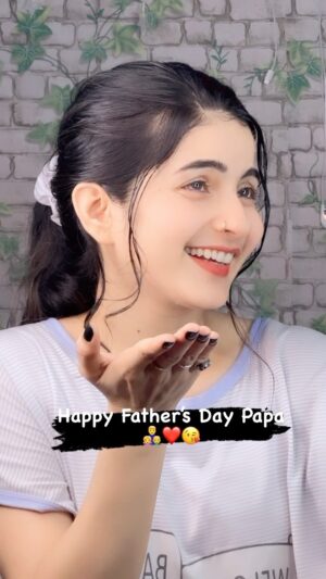 Annupriya Singh Instagram - Papa k liye jyada se jyada share kdo guyz❤️🫶👩‍👧‍👦
.
@cute_annupriya_singh 
.
#reels #papa #happyfathersday #lipsync #reelitfeelit #reelsvideo #reelsdaily #reelitin #reelslove❤️ #reelkarofeelkaro #exploremore #cuteannupriyasingh