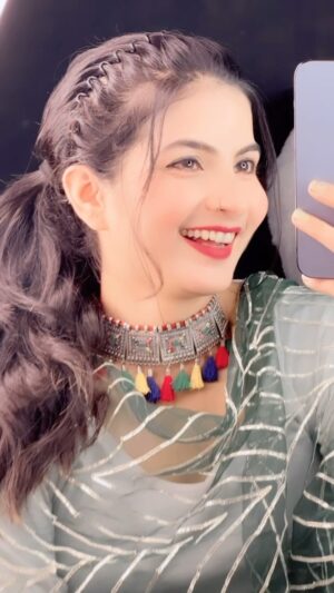 Annupriya Singh Instagram - 1 Baar🔥
.
@cute_annupriya_singh 
.
#reels #lipsync #love #cuteannupriyasingh #reelitfeelit #instagood #foryou #explore #lipsync #duetwithme #duet