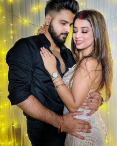 Anwesha Roy Chowdhury Most Liked Photos and Posts