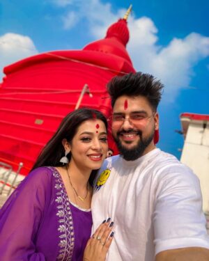 Anwesha Roy Chowdhury Instagram - Happiest birthday to the best life partner and the most beautiful girl in the world🌹❣️ Happy Birthday to you🦋