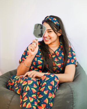 Apoorva Jadaun Instagram - Feed your own ego, I'm busy🫣✨ 
.
Night suits @nachtspree_by_namrata 
🎨  @priyanshushuklaa 
.
.

#swipeleft #nightwear #dress #nightsuit #instagram #instapic #bhopal #apoorvajadaun #jaadufam #explore #explorepage