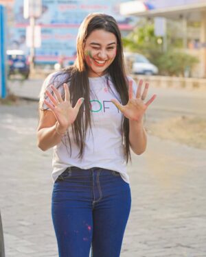 Apoorva Jadaun Instagram - Happy holi✨❤️
.
.
.
🎨 @priyanshushuklaa
.
.
.
#holi #holi2022 #swipeleft #colours #holipictures #happyholi #instagram #instapic #bhopal #apoorvajadaun #jaadufam #explore #explorepage