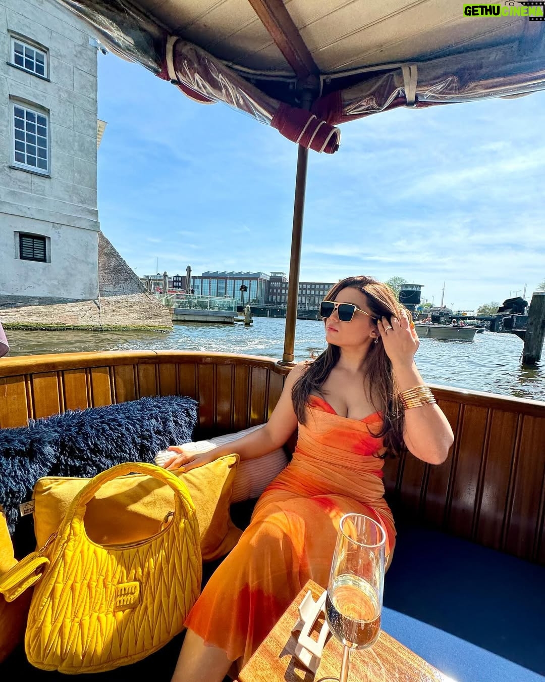 Apurva Mehrotra - 11.1K Likes - My greatest blessing ⭐️📿
.
.
.
.
.
#mom #momlife #babygirl #blessed #travel #family #time #fun #memories #moment #happy #days #beautiful #journey #twinning #best #view #sunset #summer #vacation #instagram #instadaily #instalove #instalike #instamood