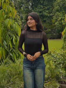 Aradhya Singh Most Liked Photos and Posts